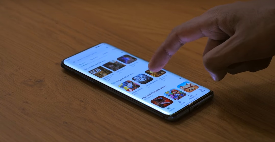 сравнение OnePlus 7T Pro